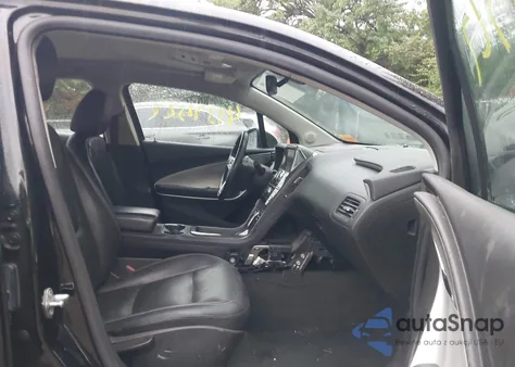 2012 Chevrolet Volt from USA, damaged, VIN 1G1RD6E42CU127753